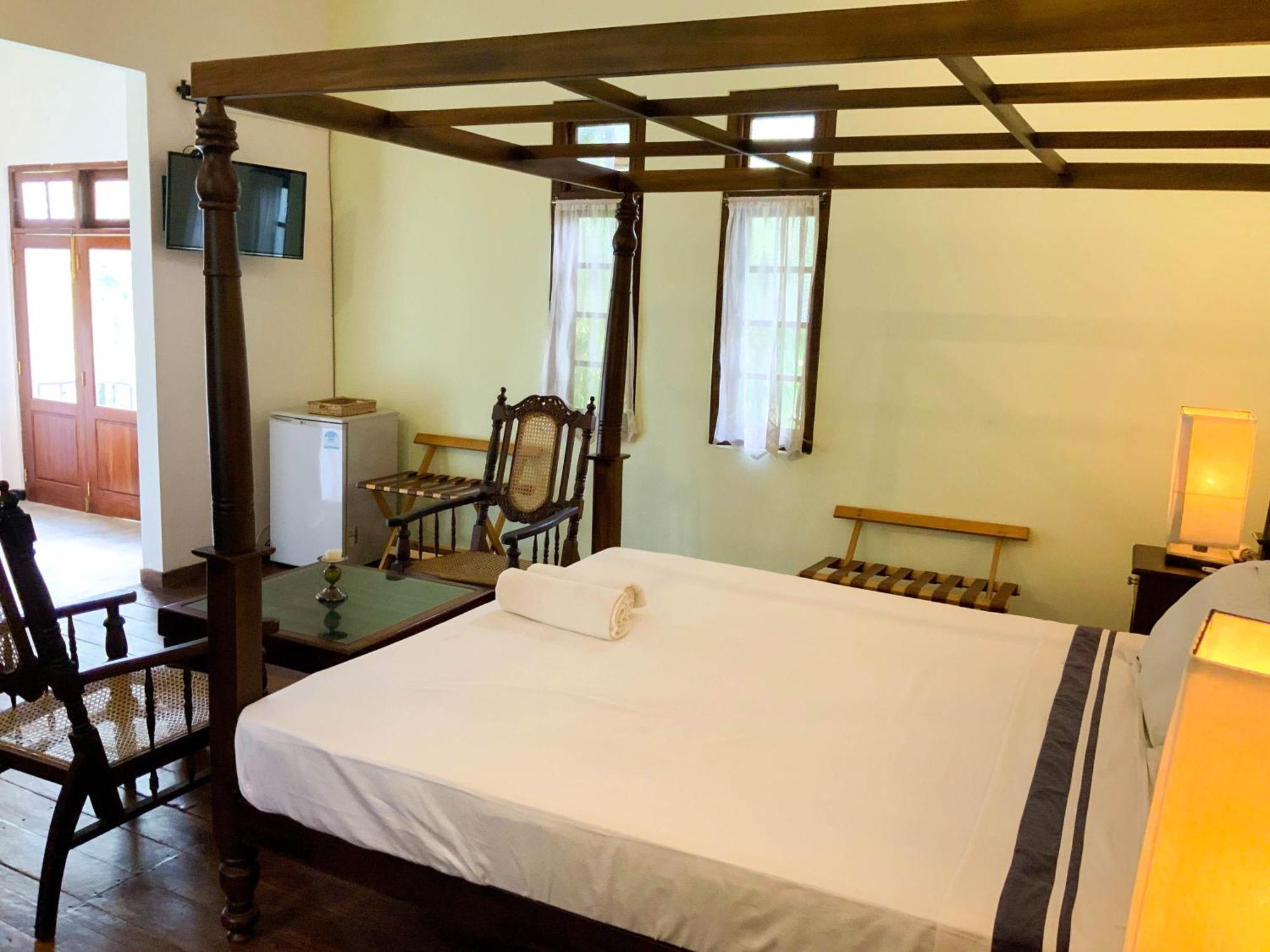 אהנגאמה Headman House Antique Villa - A Seaside Royal Stay מראה חיצוני תמונה
