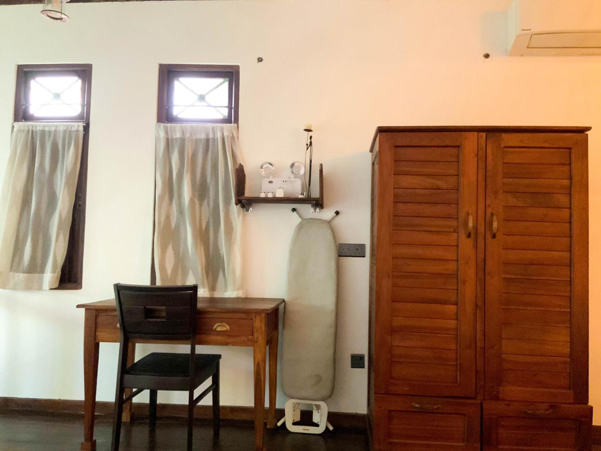 אהנגאמה Headman House Antique Villa - A Seaside Royal Stay מראה חיצוני תמונה