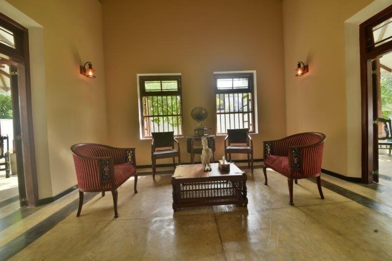 אהנגאמה Headman House Antique Villa - A Seaside Royal Stay מראה חיצוני תמונה