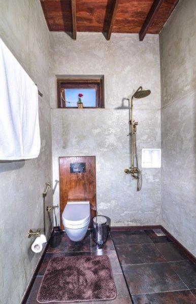 אהנגאמה Headman House Antique Villa - A Seaside Royal Stay מראה חיצוני תמונה
