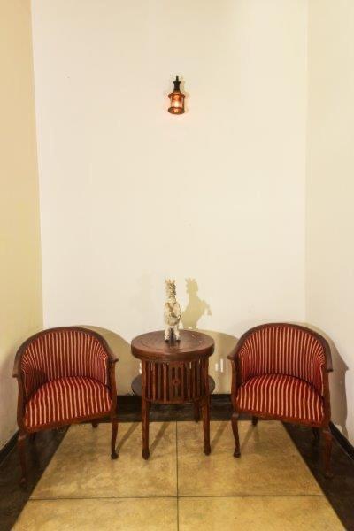 אהנגאמה Headman House Antique Villa - A Seaside Royal Stay מראה חיצוני תמונה