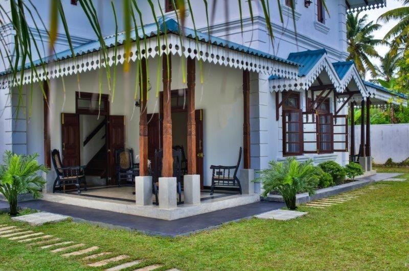 אהנגאמה Headman House Antique Villa - A Seaside Royal Stay מראה חיצוני תמונה